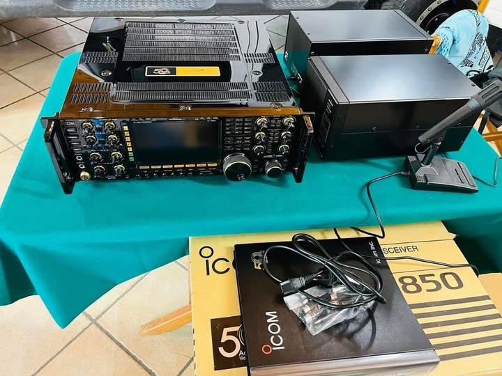 ICOM IC-7850